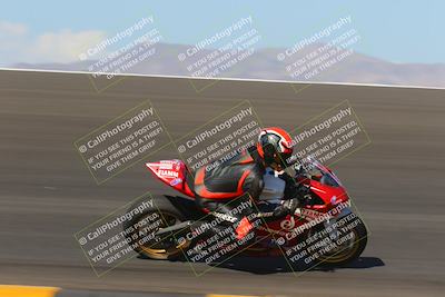 media/Oct-08-2022-SoCal Trackdays (Sat) [[1fc3beec89]]/Bowl (1030am)/